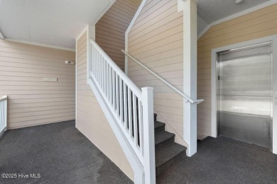 This 3 BR, 2.5 bathroom Osprey Ridge end unit condo in the on Sea Trail Golf Resort in North Carolina - for sale on GolfHomes.com, golf home, golf lot