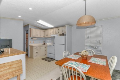 Do you want to live on VACATION full time or have a fabulous on Prestwick Country Club in South Carolina - for sale on GolfHomes.com, golf home, golf lot