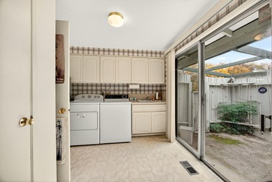 Welcome to 697 Oak Knoll Dr.-a home full of potential and is on Oak Knoll Golf Course in Oregon - for sale on GolfHomes.com, golf home, golf lot