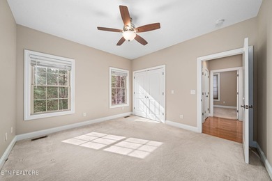 Private Cul-de-Sac Retreat in Fairfield Glade | Golf, Lakes on Heatherhurst Golf Course in Tennessee - for sale on GolfHomes.com, golf home, golf lot