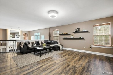 Remarkable 1.5 story home in the Legends Golf Community! on Country Club at the Legends in Missouri - for sale on GolfHomes.com, golf home, golf lot
