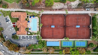 *Live the Naples Lifestyle* in this awesome Stock-built home on The Club At Olde Cypress in Florida - for sale on GolfHomes.com, golf home, golf lot