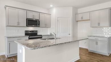 Welcome to 3121 Platinum Circle at Gretchen Pines located in on Seven Lakes Country Club in North Carolina - for sale on GolfHomes.com, golf home, golf lot