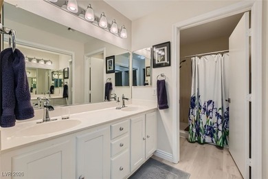 Beautiful townhome in 55+ Sun City Summerlin w/solar & true on Eagle Crest Golf Club in Nevada - for sale on GolfHomes.com, golf home, golf lot