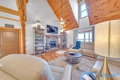 ***MOTIVATED SALES*** Stunning 3-bed/2-bath home offering on Scottsboro Golf and Country Club in Alabama - for sale on GolfHomes.com, golf home, golf lot