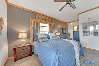 ***MOTIVATED SALES*** Stunning 3-bed/2-bath home offering on Scottsboro Golf and Country Club in Alabama - for sale on GolfHomes.com, golf home, golf lot