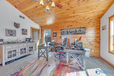 ***MOTIVATED SALES*** Stunning 3-bed/2-bath home offering on Scottsboro Golf and Country Club in Alabama - for sale on GolfHomes.com, golf home, golf lot