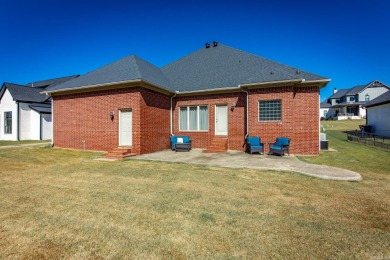 This beautiful 4 bedroom, 3.5 bath home in the highly on Greystone Country Club in Arkansas - for sale on GolfHomes.com, golf home, golf lot