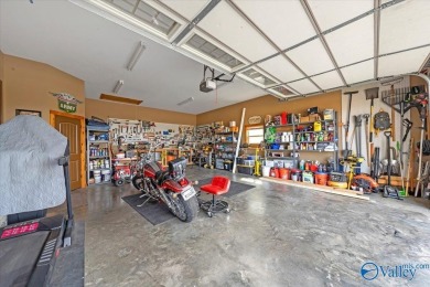 ***MOTIVATED SALES*** Stunning 3-bed/2-bath home offering on Scottsboro Golf and Country Club in Alabama - for sale on GolfHomes.com, golf home, golf lot