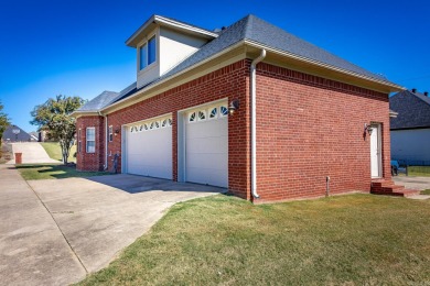 This beautiful 4 bedroom, 3.5 bath home in the highly on Greystone Country Club in Arkansas - for sale on GolfHomes.com, golf home, golf lot