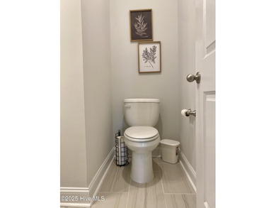 Welcome to your forever home at 4033 Silver Lane, in the highly on Seven Lakes Country Club in North Carolina - for sale on GolfHomes.com, golf home, golf lot