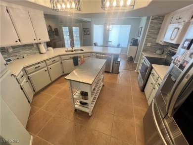 PAID SOLAR!!!   Live where you play--this beautifully maintained on Lakeview Executive Golf Course in Nevada - for sale on GolfHomes.com, golf home, golf lot