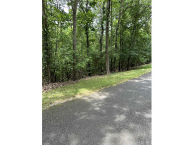 BEAUTIFUL BUILDING LOT WITH GOLF, POOL on Diamondhead Golf and Country Club in Arkansas - for sale on GolfHomes.com, golf home, golf lot