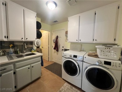 PAID SOLAR!!!   Live where you play--this beautifully maintained on Lakeview Executive Golf Course in Nevada - for sale on GolfHomes.com, golf home, golf lot