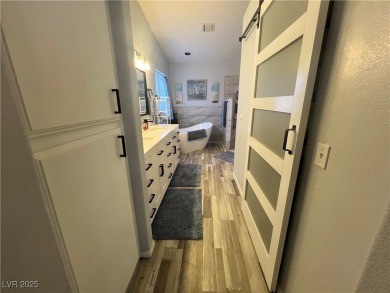 PAID SOLAR!!!   Live where you play--this beautifully maintained on Lakeview Executive Golf Course in Nevada - for sale on GolfHomes.com, golf home, golf lot