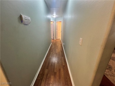 PAID SOLAR!!!   Live where you play--this beautifully maintained on Lakeview Executive Golf Course in Nevada - for sale on GolfHomes.com, golf home, golf lot