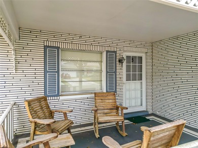 Located in the gated 55+ golf course community of On Top of the on On Top of the World Golf Course in Florida - for sale on GolfHomes.com, golf home, golf lot