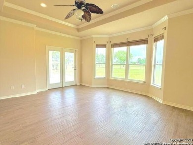 Welcome to this beautifully appointed *Like New* home, Sitting on Alsatian Golf Club in Texas - for sale on GolfHomes.com, golf home, golf lot