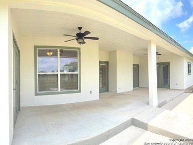 Welcome to this beautifully appointed *Like New* home, Sitting on Alsatian Golf Club in Texas - for sale on GolfHomes.com, golf home, golf lot