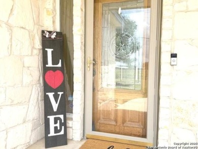 Welcome to this beautifully appointed *Like New* home, Sitting on Alsatian Golf Club in Texas - for sale on GolfHomes.com, golf home, golf lot