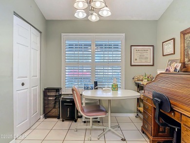 Lovely 3-bedroom, 2-bath home in a desirable golf community. The on Hidden Lakes Golf Club in Florida - for sale on GolfHomes.com, golf home, golf lot