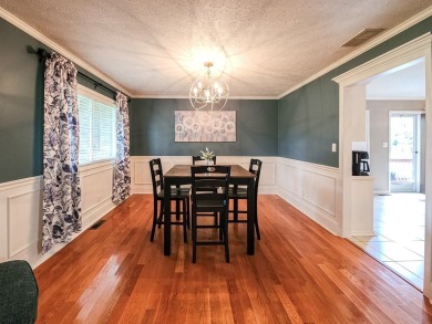 This well maintained brick ranch style home located in a on Lakeshore Country Club in Kentucky - for sale on GolfHomes.com, golf home, golf lot