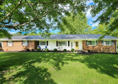 This well maintained brick ranch style home located in a on Lakeshore Country Club in Kentucky - for sale on GolfHomes.com, golf home, golf lot