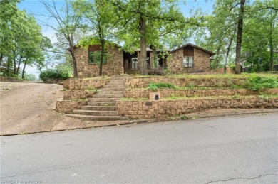 Welcome home to 1808 Bramble Brae, where comfort meets classic on Fianna Hills Country Club in Arkansas - for sale on GolfHomes.com, golf home, golf lot