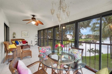 Beautiful 2-bedroom, 2-bath condo with den located in the on Boca Lago Golf and Country Club in Florida - for sale on GolfHomes.com, golf home, golf lot