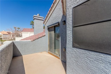 Welcome to this beautifully renovated 3-bedroom, 3-bathroom home on Painted Desert Golf Club in Nevada - for sale on GolfHomes.com, golf home, golf lot