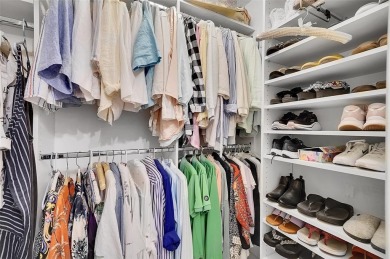 Beautiful 2-bedroom, 2-bath condo with den located in the on Boca Lago Golf and Country Club in Florida - for sale on GolfHomes.com, golf home, golf lot