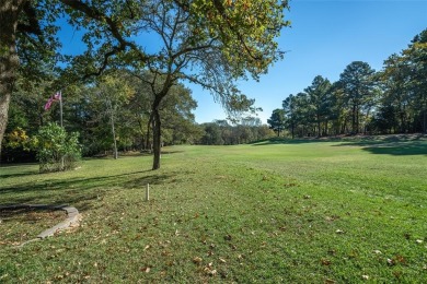 Wonderful 3BD-2.5BA + Office Golf Course home on 2 lots situated on Holly Lake Ranch Golf Club in Texas - for sale on GolfHomes.com, golf home, golf lot