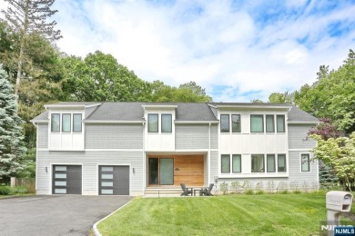 Welcome Home to River Vale. This stunning 2020-built home sits on Valley Brook Golf Club in New Jersey - for sale on GolfHomes.com, golf home, golf lot