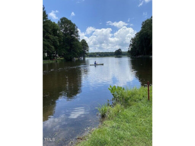 The perfect spot to build your dream home is this almost 1/2 on Carolina Trace Country Club in North Carolina - for sale on GolfHomes.com, golf home, golf lot