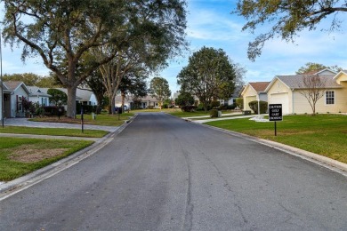 WHAT A VIEW! Complete security with 24 hour staffed gate! This on Arlington Ridge Golf Club in Florida - for sale on GolfHomes.com, golf home, golf lot