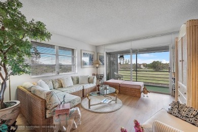 Large, updated corner unit that was originally a 2 bedroom and on Inverrary Country Club in Florida - for sale on GolfHomes.com, golf home, golf lot