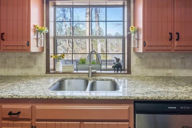 Sellers will pay initiation fee with acceptable offer on this on Holly Lake Ranch Golf Club in Texas - for sale on GolfHomes.com, golf home, golf lot