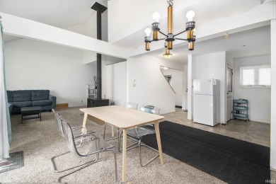 Take advantage of this rare opportunity to get into a 3 bed, 2 on Warren Golf Course At Notre Dame in Indiana - for sale on GolfHomes.com, golf home, golf lot