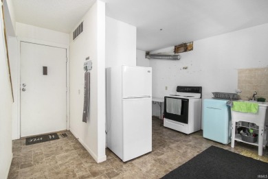 Take advantage of this rare opportunity to get into a 3 bed, 2 on Warren Golf Course At Notre Dame in Indiana - for sale on GolfHomes.com, golf home, golf lot