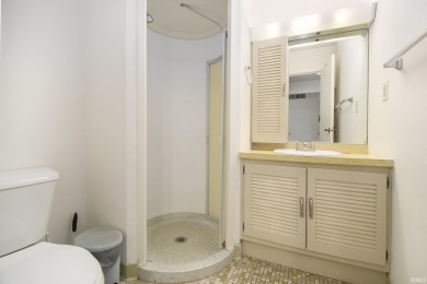 Take advantage of this rare opportunity to get into a 3 bed, 2 on Warren Golf Course At Notre Dame in Indiana - for sale on GolfHomes.com, golf home, golf lot
