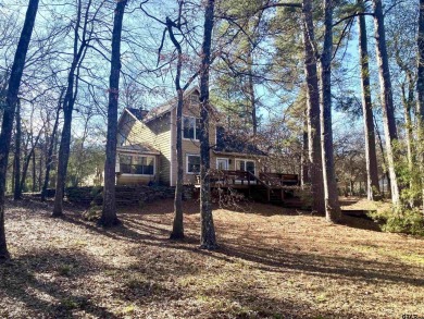 Sellers will pay initiation fee with acceptable offer on this on Holly Lake Ranch Golf Club in Texas - for sale on GolfHomes.com, golf home, golf lot