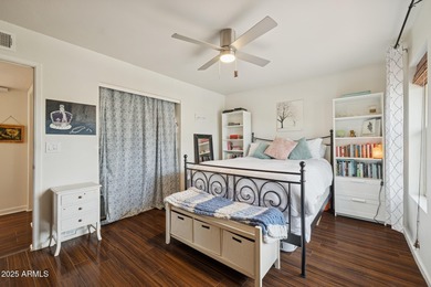 This lock-and-leave Ahwatukee townhome is ready for new owners! on Arizona Grand Resort Golf Course in Arizona - for sale on GolfHomes.com, golf home, golf lot