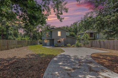 LARGE LOT, 2-STORY HOME, NO HOA, located in the Crescent Beach on Beachwood Golf Club in South Carolina - for sale on GolfHomes.com, golf home, golf lot