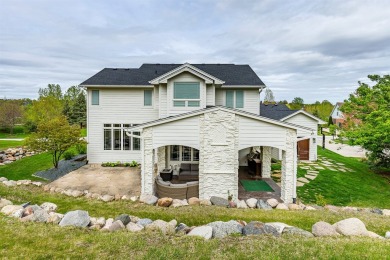 Priced to sell, this home is assessed at $892,400! Move in ready on Glen Oaks Country Club in Iowa - for sale on GolfHomes.com, golf home, golf lot