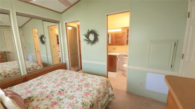 START ENJOYING FLORIDA IN THIS WELL-KEPT ONE BEDROOM, TWO on River Run Golf Links in Florida - for sale on GolfHomes.com, golf home, golf lot