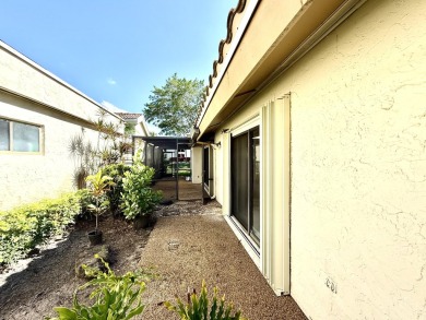 LOWEST PRICE IN THE COMMUNITY IN THE RECENT YEARS! NO mandatory on Indian Spring Golf and Country Club in Florida - for sale on GolfHomes.com, golf home, golf lot