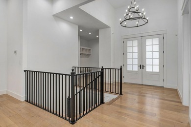 wonderful walkout basement home on the 18th fairway at Hickory on Hickory Hills Country Club in Missouri - for sale on GolfHomes.com, golf home, golf lot