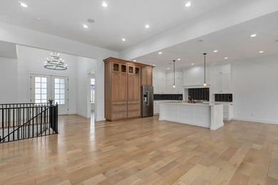 wonderful walkout basement home on the 18th fairway at Hickory on Hickory Hills Country Club in Missouri - for sale on GolfHomes.com, golf home, golf lot
