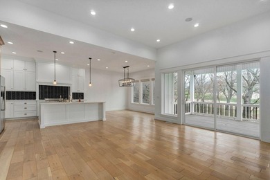 wonderful walkout basement home on the 18th fairway at Hickory on Hickory Hills Country Club in Missouri - for sale on GolfHomes.com, golf home, golf lot