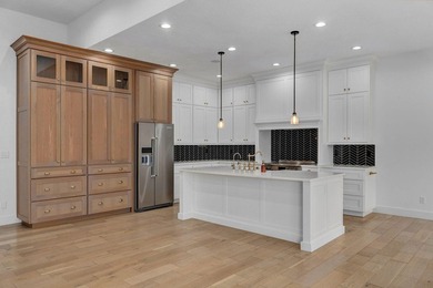 wonderful walkout basement home on the 18th fairway at Hickory on Hickory Hills Country Club in Missouri - for sale on GolfHomes.com, golf home, golf lot